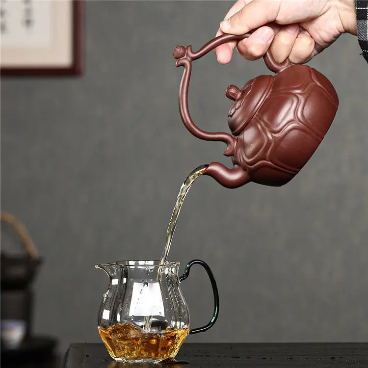 Large-Capacity Lotus Handle Yixing Zisha Teapot – 390ml My Store